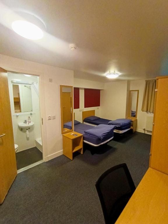 Perth Youth Hostel and Apartments photo 2