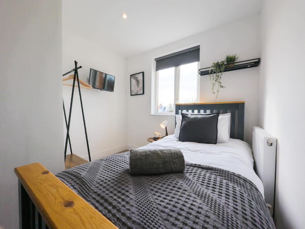 WorkStay Portsmouth Rooms with Ensuite & Shared Bathrooms photo 2