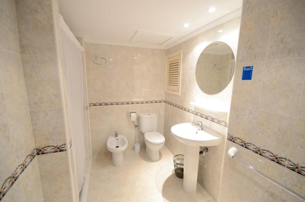 Hostal Mayol photo 3