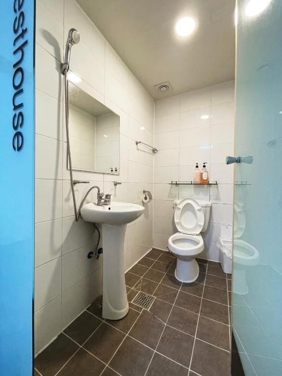 24 Guesthouse Sinchon Avenue photo 3