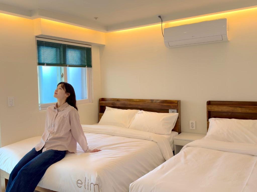 elim hostel