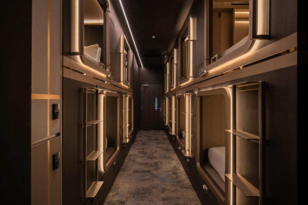 Cube Social Boutique Capsule Hotel at Boat Quay photo 2