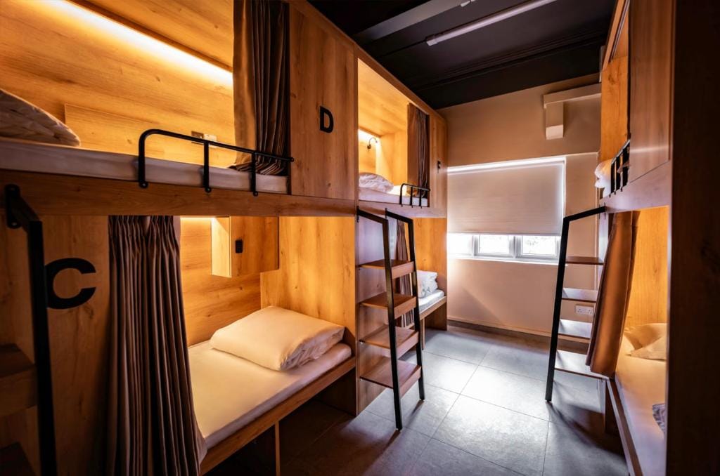 GUSTI Backpackers Capsule Hostel Singapore photo 2