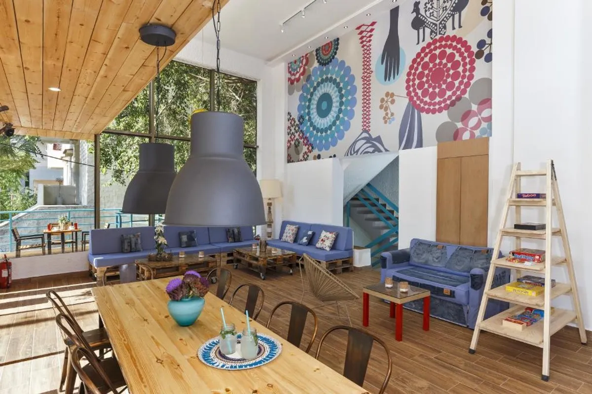 STAY Rhodes HoStel & Bar
