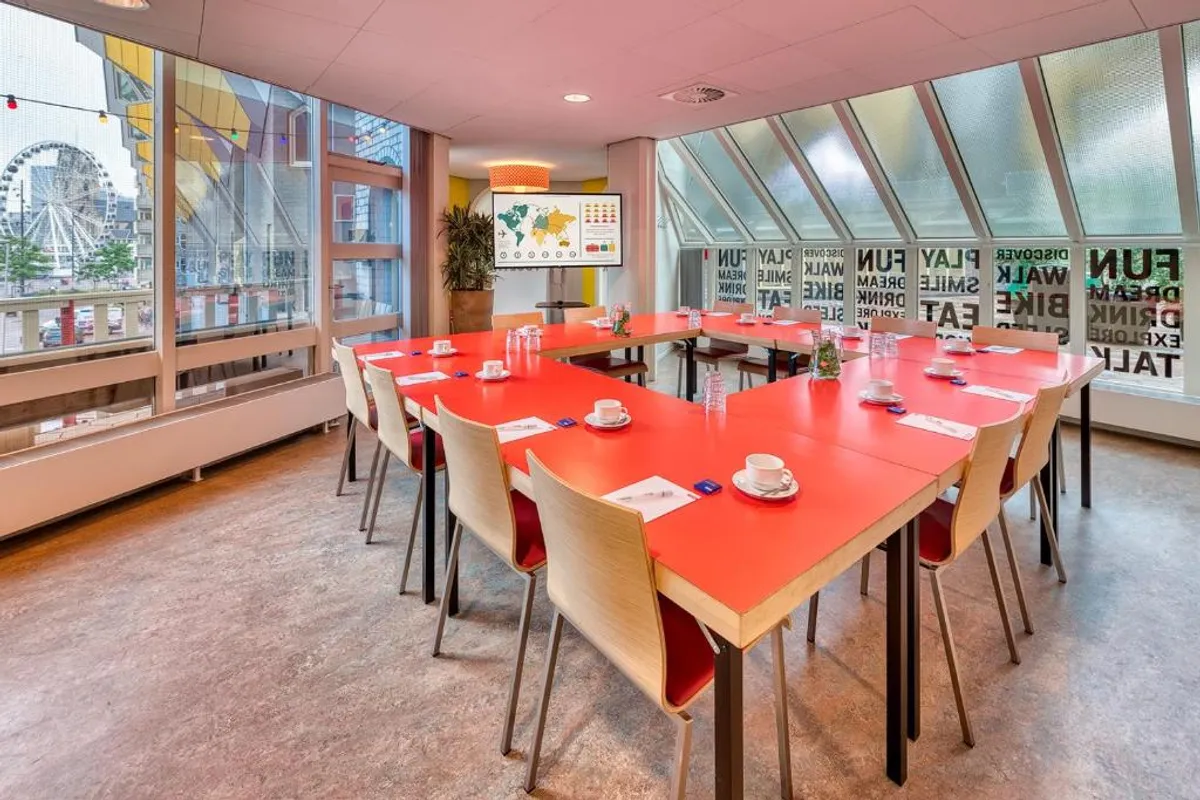 Stayokay Hostel Rotterdam photo 4