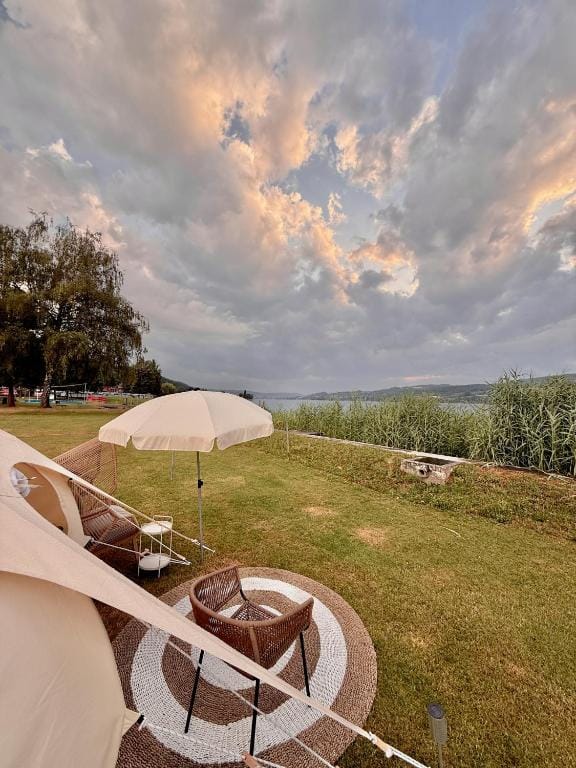 Strandbad Steckborn mit Herberge, Camping & Glamping photo 3