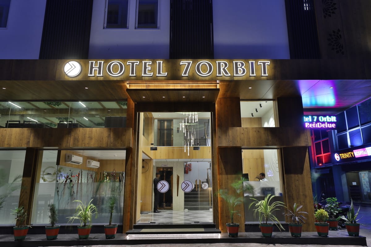 Hotel 7orbit