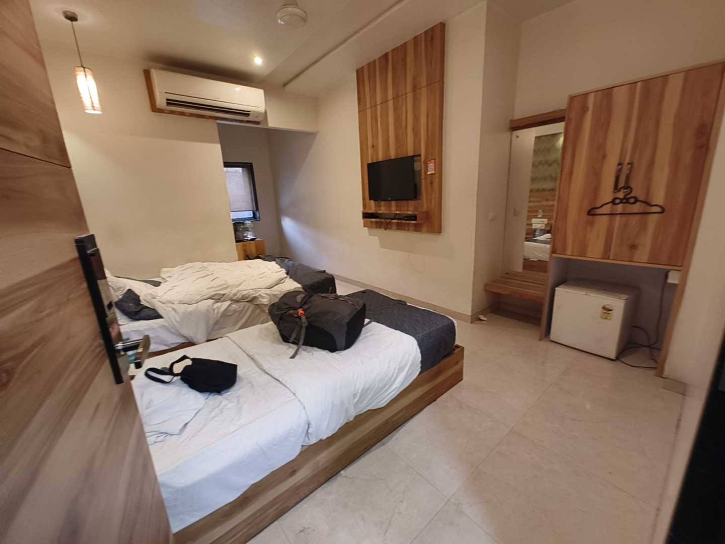 Hotel Amisha International