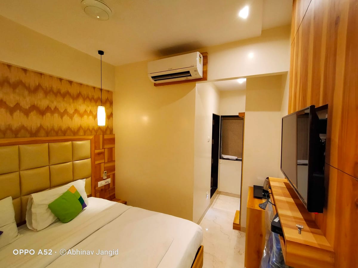Hotel Amisha International photo 2