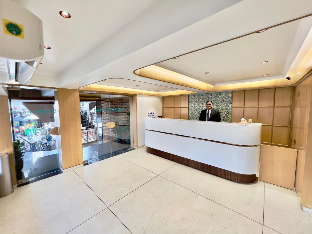 Hotel Comfort, Surat photo 2