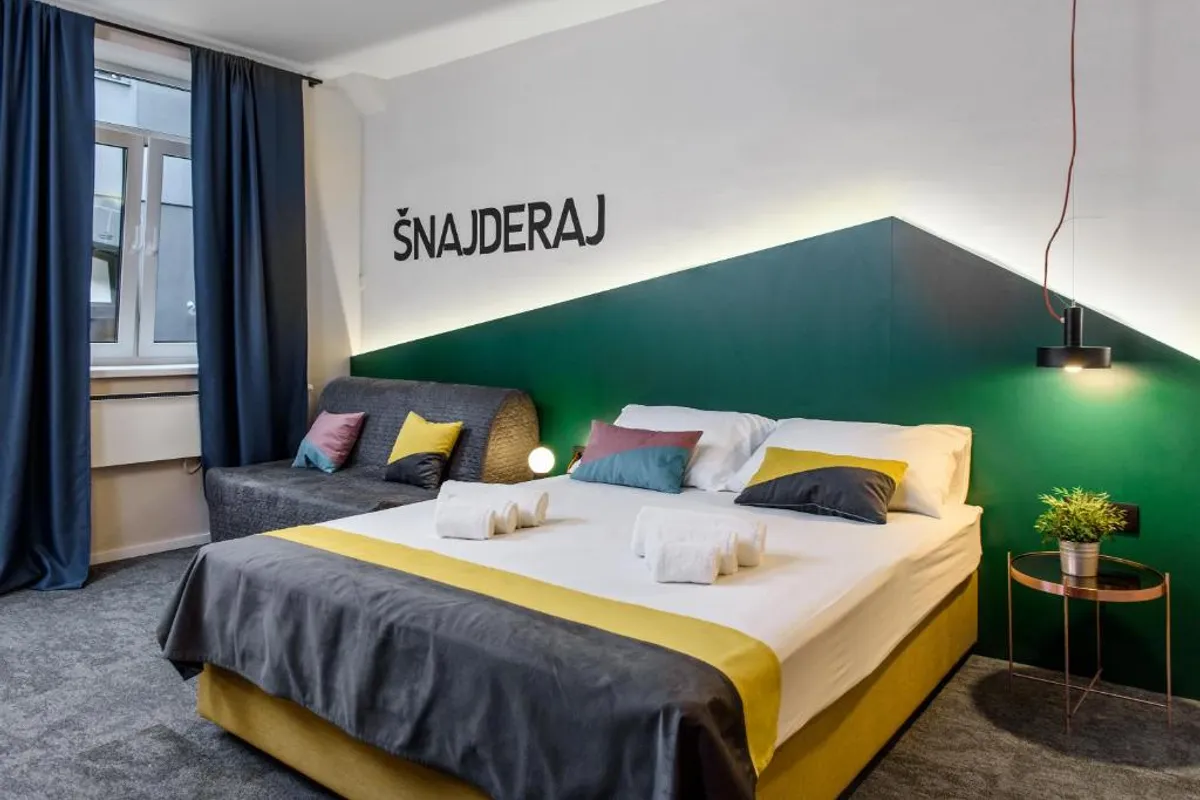 Stay Swanky Hostel