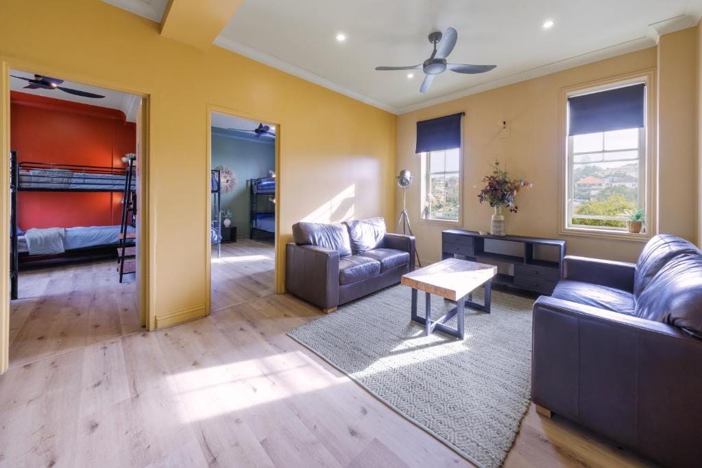 Mad Monkey Hostel Coogee Beach photo 4