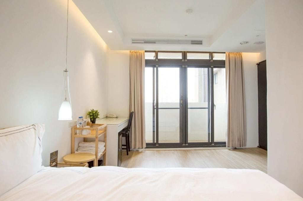 Mini West Hotel photo 2