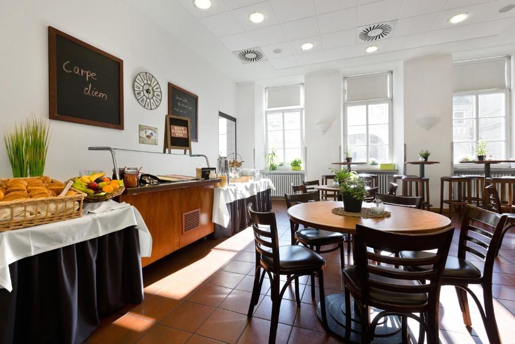 Kolping Hostel Trier im Warsberger Hof photo 4