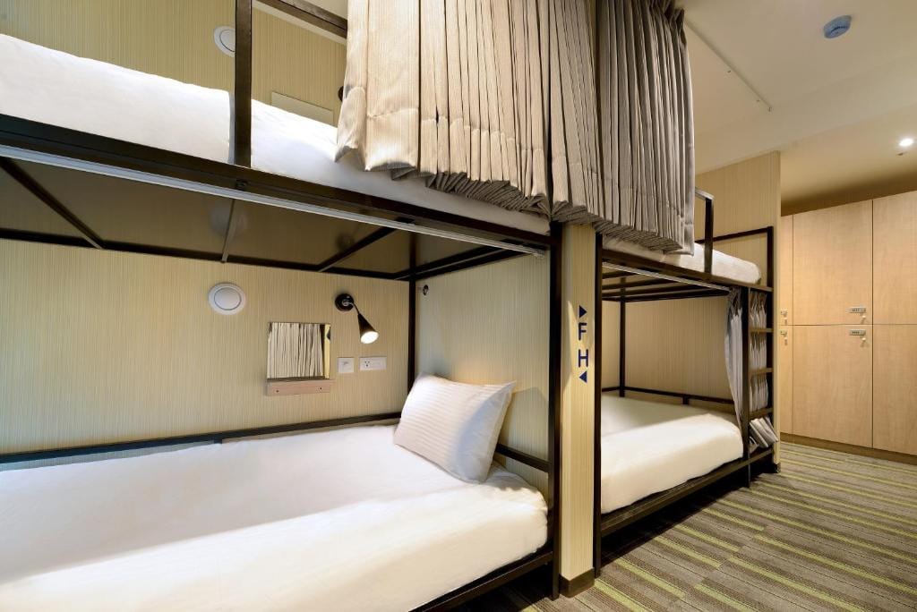 Park City Inn & Hostel photo 3