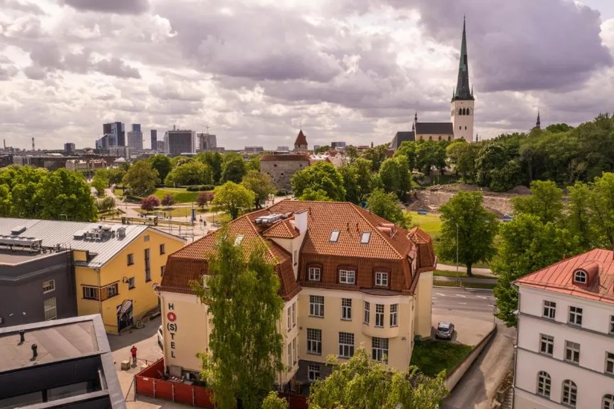 16eur - Fat Margaret's