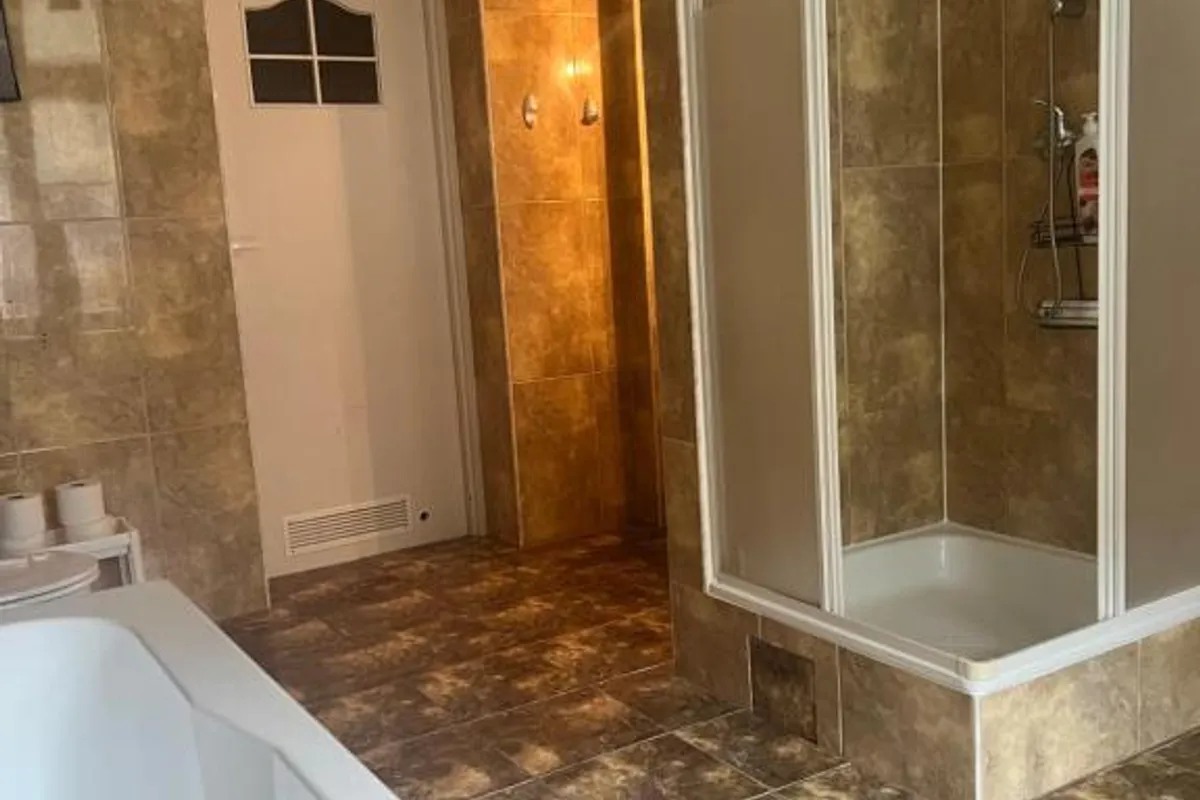 Hostel Uno - No Alkohol! Only Comfort photo 3