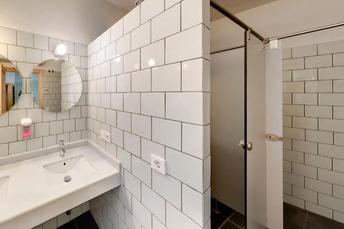 The Nomad Hostel & Pension photo 3