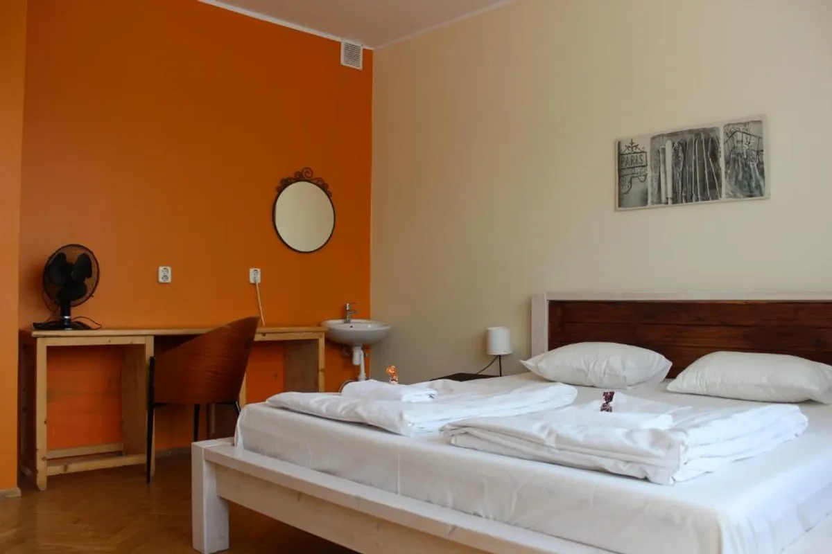 Viru Backpackers Hostel photo 2