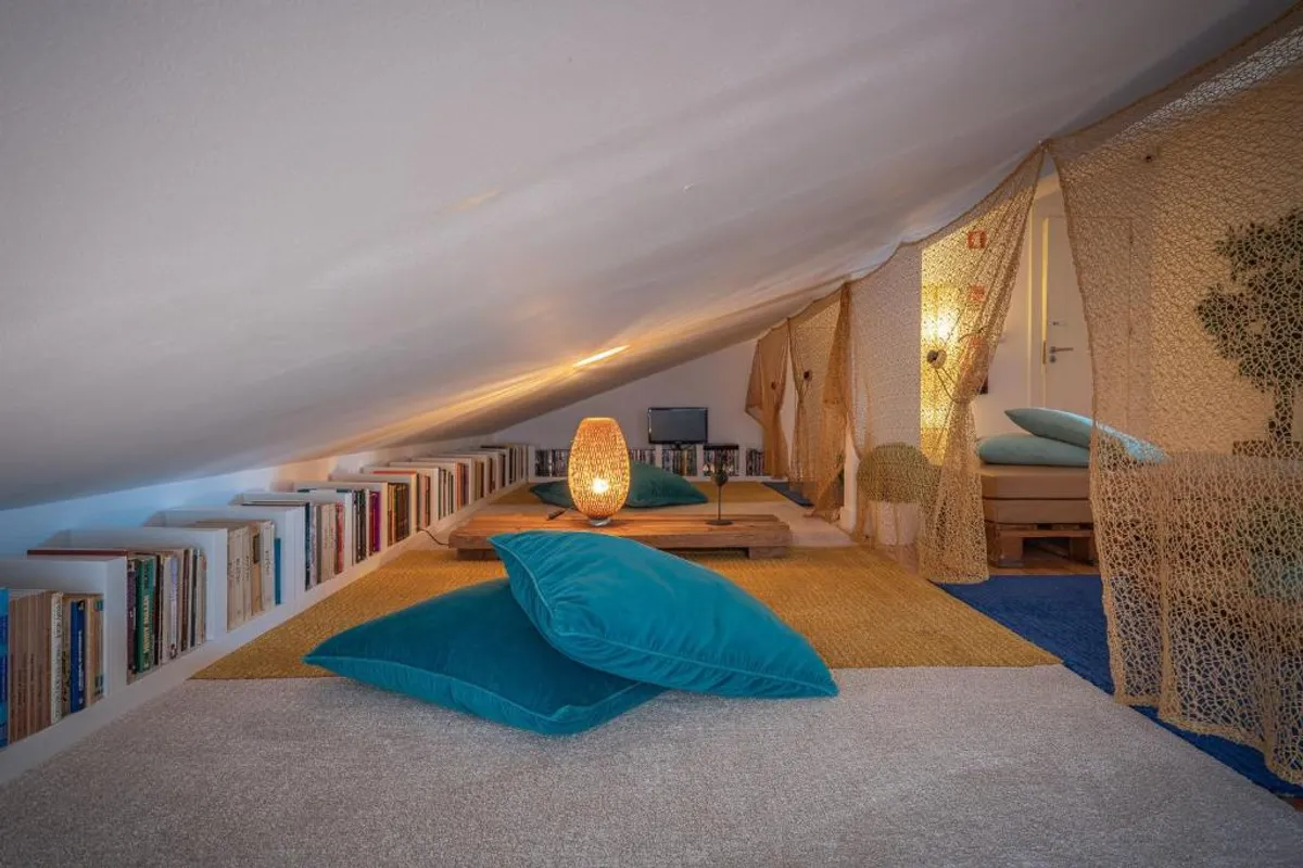 We Love F Tourists photo 2